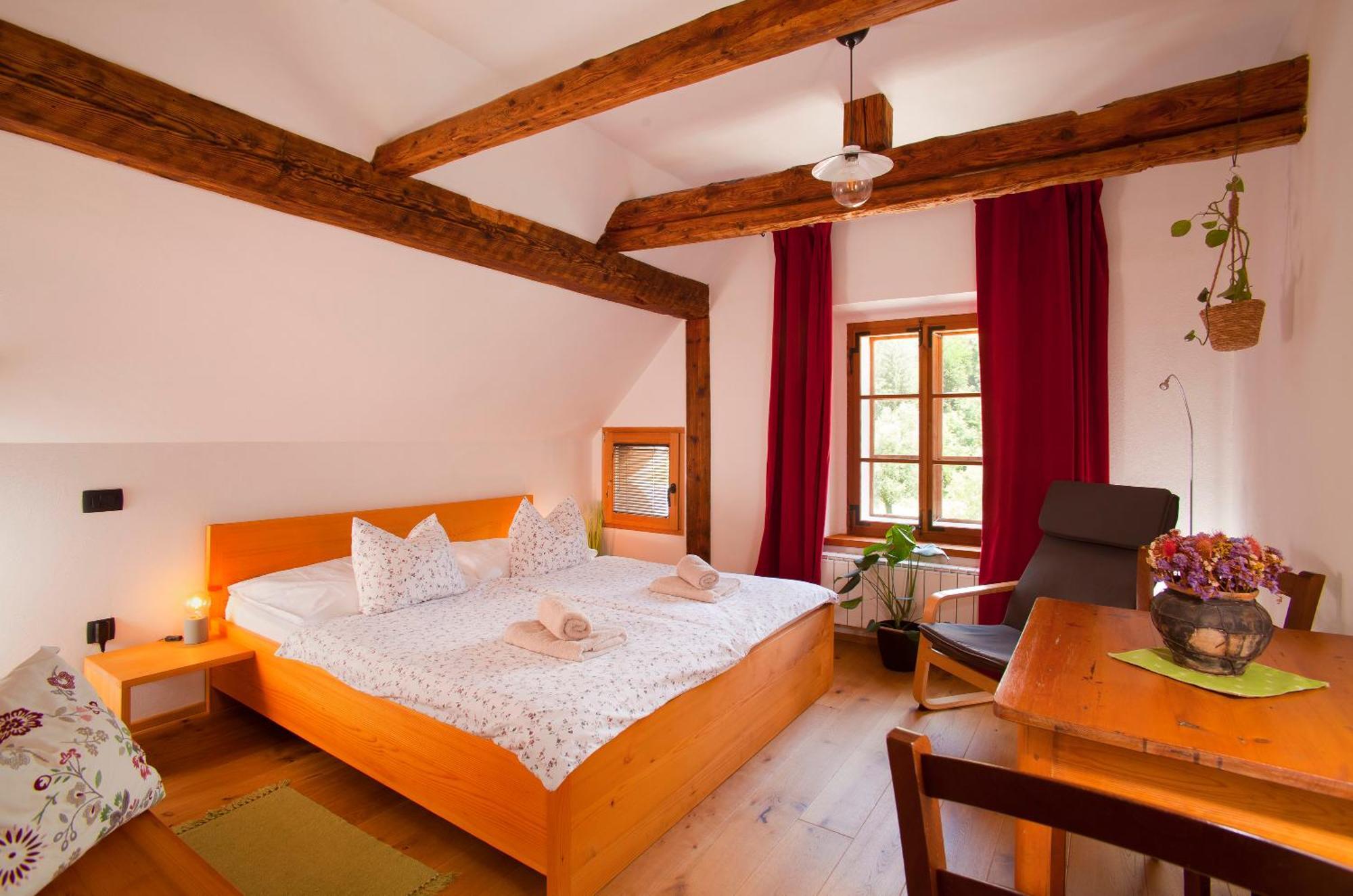 Juvanova Hous - Rooms Luče Exterior foto